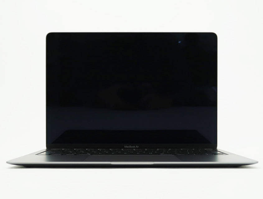 MacBook Air 13 M1 2020 8GB/256GB 海外版/英語[US]キーボード（Apple M1 / MacOS ）