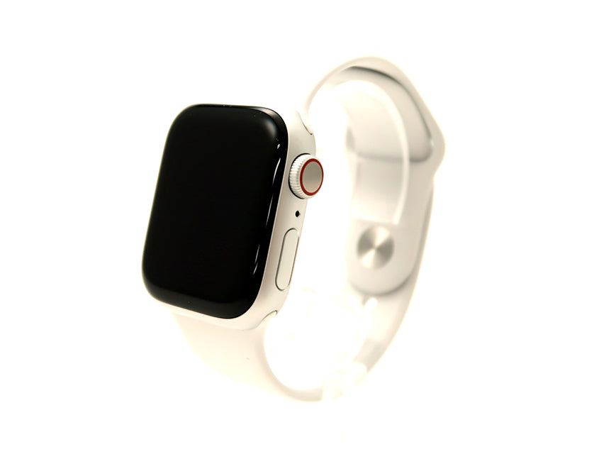 Apple Watch Series 8 41mm Apple認定整備済品（- / WatchOS ）